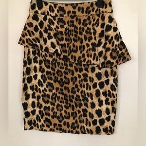 Zara peplum leopard skirt size xs